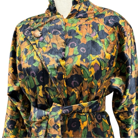 Vintage Floral Belted Blazer Black Gold Green Purple Lapel Flap Crop Blazer EUC - Picture 6 of 10